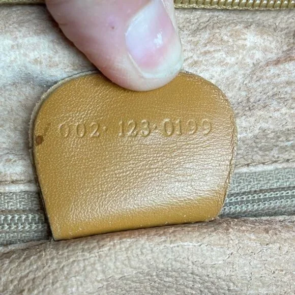 Gucci Vintage Trapezoid Canvas Logo Monogram Tan Gold Leather Tote Bag - Picture 15 of 15